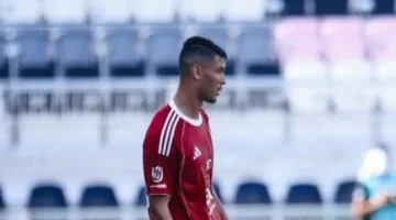 انفراجة الـ 24 ساعة.. الأهلي يضع اللمسات الأخيرة لإنهاء أزمة جاهزية أشرف داري